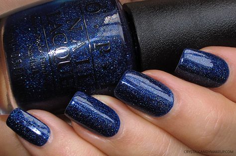 OPI Holiday 2015 Starlight Collection - CrystalCandy Makeup Blog | Review + Swatches Dark Blue Sparkly Nails, Sparkly Gel Nails, Blue Sparkly Nails, Mua Tips, Plum Nail Polish, Prom Makeup For Brown Eyes, Give Me Space, Plum Nails, How To Makeup