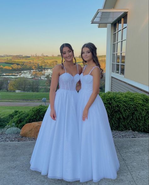 Deb Ball Aesthetic, Deb Dresses Australia, Deb Dresses Debutante, Deb Photos, Deb Hair, Deb Ball, Tsitp Dr, Deb Dress, Cotillion Dresses