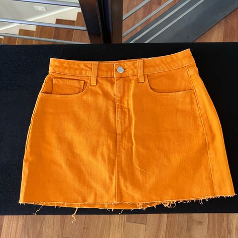 This L’gence Denim Mini Skirt Features 5-Pocket Styling, Raw Bottom Hem, And A Button And Zipper Closure. Size 25 Nwt - Sample Tag Tangerine Orange Color, Red Leather Mini Skirt, Orange Skirt, Micro Mini Skirt, Tweed Mini Skirt, Blue Tweed, Jean Mini Skirts, Tie Dye Cotton, Tangerine Orange