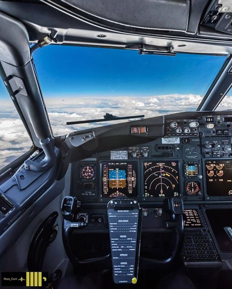 Boeing 737 Wallpaper, Cockpit Aesthetic, Cockpit Wallpaper, 737 Cockpit, Plane Cockpit, Aviation Wallpaper, Boeing 737 Cockpit, Airplane Cockpit, Boeing Planes