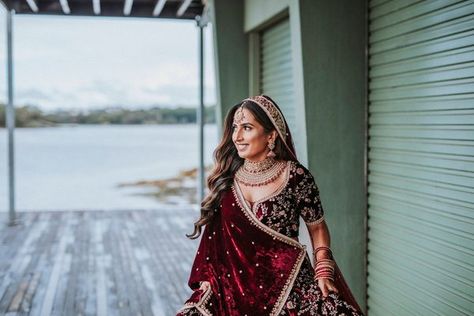 18 Colourful Panelled Lehengas With TIPS That Will Make You Stand Out | ShaadiSaga Bridal Lehenga For Dusky Skin, Lehenga For Dusky Skin Tone, Skin Tone Dress Color, Lehenga Colours, Skin Tone Dress, Dusky Skin, Open Hair, Bridal Hair Inspiration, Open Hairstyles