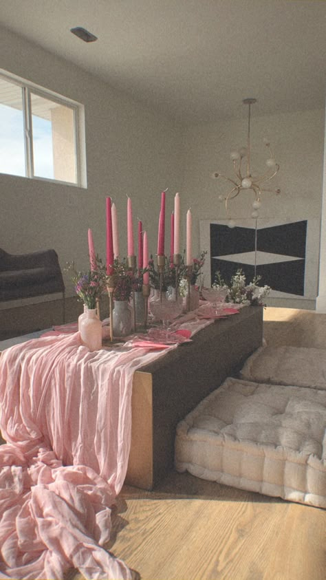 galentines day pink party decor with candles and flowers Galentines Spa Party, Valentines Aesthetic Decor, Galentines Party Decor Coquette, Galentines Inspo Decor, Galentines Day Girls Aesthetic, Galentine's Day Slumber Party, Valentines Day Aesthetic Decor, Valentine Event Ideas, Ladies Night Aesthetic