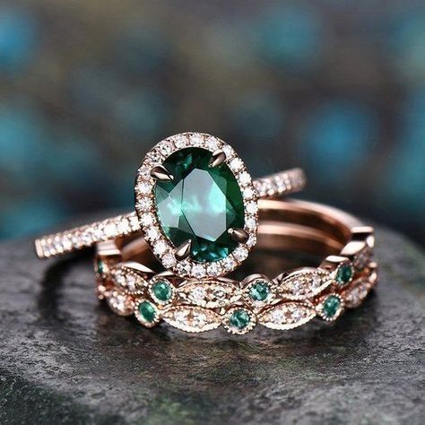 Emerald wedding rings