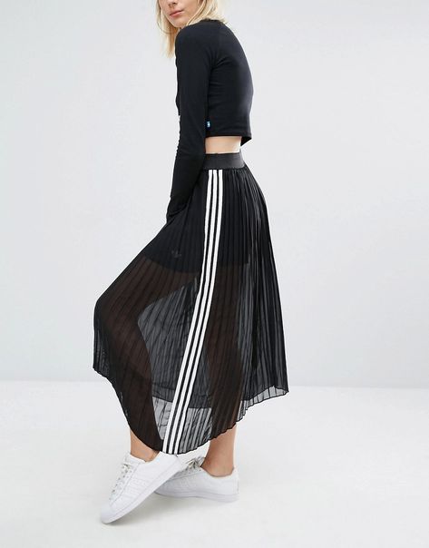 Image 2 of adidas Originals Pleated Maxi Skirt With 3 Stripe Adidas Maxi Skirt, Tulle Skirts Outfit, Sport Skirt, Pleated Fashion, Rock Outfit, Woman Suit Fashion, Pleated Maxi Skirt, Adidas Fashion, Hip Hop Outfits