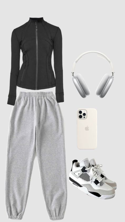 Sporty Outfits For Winter, Sweatpants Outfit Layout, Sugar Free Outfits, Sport Casual Outfit Women, Sport Winter Outfit, Winter Sport Outfits, Preppy Outfits Shuffle, Sports Outfits Aesthetic, Lazy Outfits Aesthetic