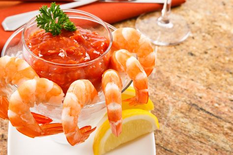 Try our low-carb Shrimp Cocktail recipe with not one, but two delicious sauces, at 1.4g net carbs per serving. Adkins Recipes, Precooked Shrimp Recipes, Frozen Cooked Shrimp, Delicious Sauces, Oven Fried Fish, Homemade Cocktail Sauce, Cocktail Sauce Recipe, Cocktail Shrimp Recipes, Sauce Cocktail