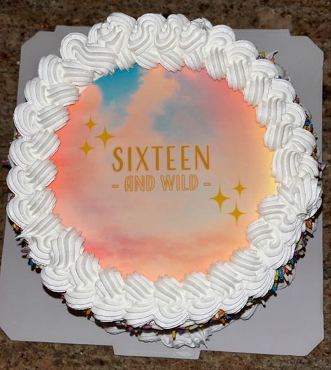 Sweet 16 Cake Decorations, Sixteen And Wild Cake, Lover Themed Cake Taylor Swift, Sweet 16 Party Taylor Swift, Taylor Swift Birthday Party Ideas 16, Taylor Swift Themed Cake 16, 16 And Wild Cake Taylor Swift, Taylor Swift Sweet Sixteen, Sweet 16 Taylor Swift Cake