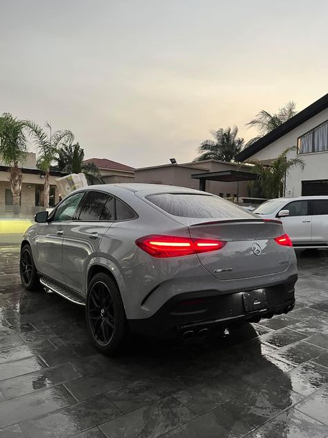 Mercedes Benz Gle Coupe, Car Dump, Mercedes Gle, Dream Cars Mercedes, Dream's Cat, Top Luxury Cars, Lux Cars, Car Goals, Mercedes Car