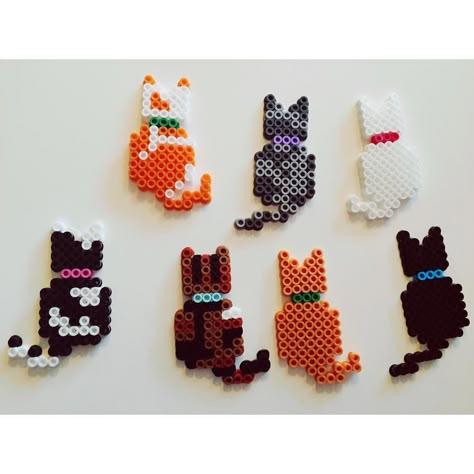 Find this Pin and more on Strijkkralen. Cats perler beads by lexiscraftstuff Hama Bead Cat Pattern, Cats Perler Bead Patterns, Peeler Bead Cat Pattern, Perler Beads Ideas Cat, Perler Cat Pattern, Perler Beads Cats, Perler Bead Magnet Patterns, Perler Bead Cat Pattern, Perler Bead Patterns Cat