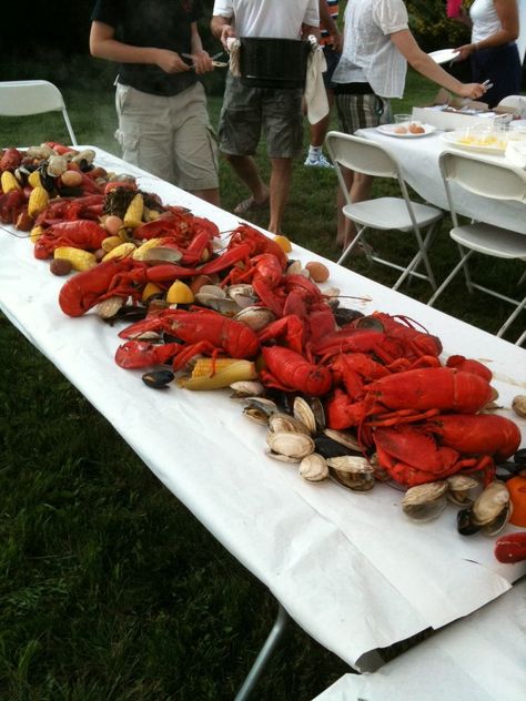 A Maine boiled Lobster, Corn, Clams, etc feast! Yum! Boiled Lobster, Meghan Quinn, Lobster Bake, Clam Bake, Seafood Boil, Outdoor Events, Dinner Tonight, Fish And Seafood, Family Gatherings