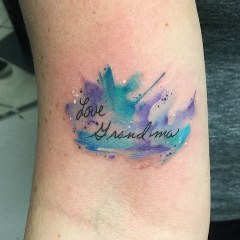 Sometimes I do tiny tattoos too :) her Grandmas handwriting ;) #tattoo #inked #qualitytattoos #abstract #abstracttattoo #goodtattoos #ink #superbtattoos #watercolor #watercolour #the_inkmasters #watercolortattoo #watercolortattoos #watercolourtattoos #tattooistartmag #inkedmag #watercolourtattoo #iamshultztattoos #tattoooftheday #picoftheday  #eternalink  #inked_fx #cheyenne #cheyennetattoo Tattoo Grandma, Cheyenne Tattoo, Tattoo Written, Grandma Tattoo, Handwriting Tattoo, Grandma Tattoos, Tattoo 2017, Handwriting Tattoos, Dad Tattoo