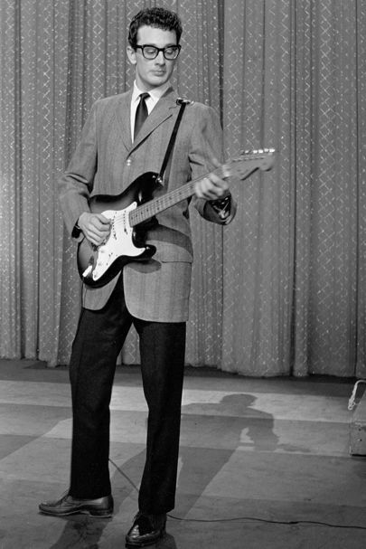 From Elvis Presley to Gene Kelly, get serious suit envy from the best-dressed men of the decade 1950s Rock And Roll, Ritchie Valens, Ed Sullivan Show, Best Guitar Players, Most Stylish Men, Oldies Music, Buddy Holly, Rock N’roll, Miles Davis