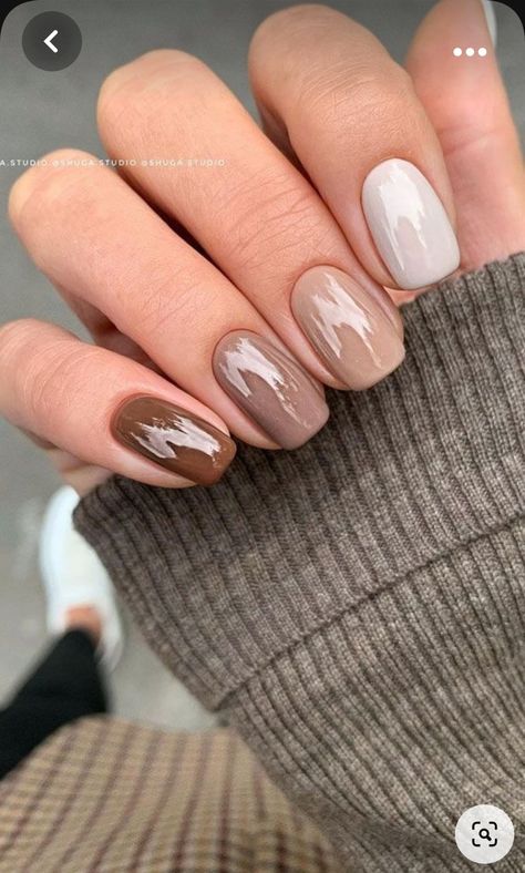 Shellac Nails Fall, Gradient Nail Design, Kutek Disney, September Nails, Fall Gel Nails, October Nails, Nagel Tips, Smink Inspiration, Nail Colours