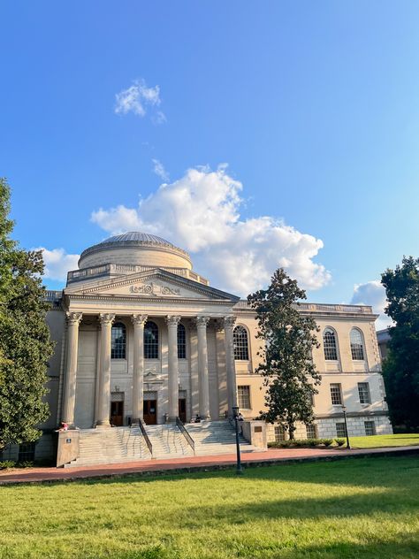 Wilson Library Unc, Unc Chapel Hill Campus, Unc At Chapel Hill, University Of North Carolina Chapel Hill, Unc Chapel Hill Aesthetic, Chapel Hill Aesthetic, Unc Aesthetic, Unc College, North Carolina Chapel Hill