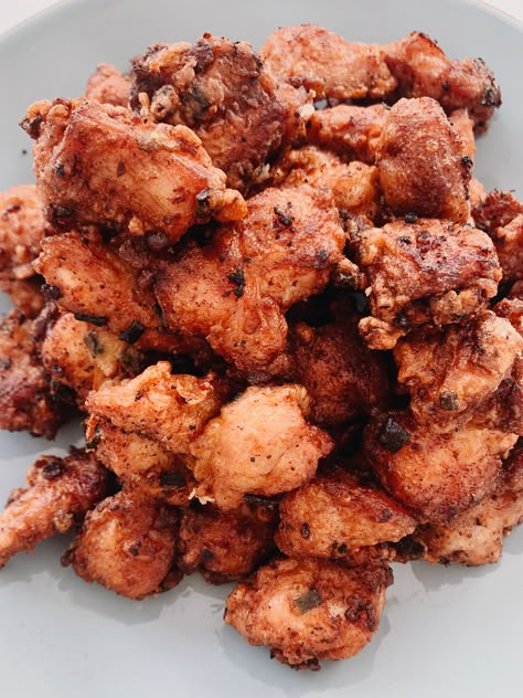 Mochiko Chicken - Higashi's Kitchen Mochiko Chicken Recipe Hawaii, Chicken Hekka Recipe Hawaii, Mochiko Chicken Recipe, Mochiko Chicken, Mochiko Flour, Chamorro Recipes, Hawaiian Chicken Recipes, Hawaiian Dishes, Hawaii Food