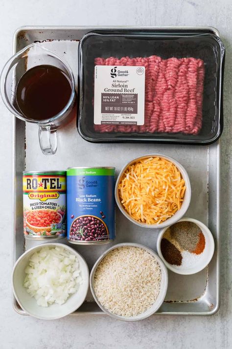 Looking for a quick and easy recipe that your whole family will love? Look no further than Instant Pot Ground Beef and Rice! This comfort food classic is perfect for busy weeknights when you don't have a lot of time to spend in the kitchen. Ready in 30 minutes!rn Easy Instant Pot Recipes Ground Beef, Instant Pot Rice Dinner Recipes, Instant Pot Ground Meat Recipes, Instant Pot Recipes Beef, Hamburger And Rice Recipes, Instant Pot Ground Beef, Ground Beef And Rice, Mexican Beef, Cooking Toys