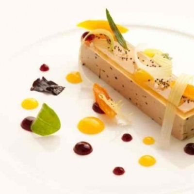 Foie Gras Recipe, Minimal Graphic, Elegant Food, Fine Dining Recipes, Molecular Gastronomy, Food Channel, Tiny Food, Chef Recipes, Culinary Arts