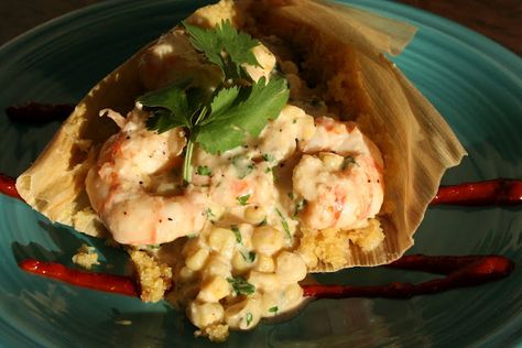 Corn tamale with creamy shrimp. OMG thanks Bobby Flay Shrimp Tamales, Shrimp Tamales Recipe, Corn Tamales, Bobby Flay Recipes, What Is For Dinner, Creamy Shrimp, Tamale Recipe, Creamy Corn, Favorite Recipes Dinner