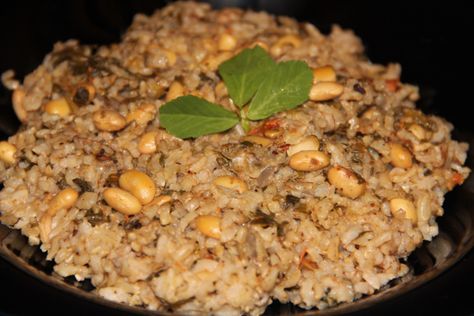 Methi Soya beans rice Bean Rice Recipes, Fried Rice Indian, Green Leafy Vegetables, Bean Rice, Rice And Beans Recipe, Fenugreek Leaves, Soya Bean, Leafy Vegetables, Tasty Recipe