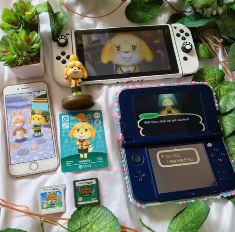 Aesthetic Switch, 3ds Aesthetic, Console Aesthetic, Nintendo Aesthetic, Best Gaming Setup, Video Game Decor, Otaku Room, Switch Games, Nintendo Switch Accessories