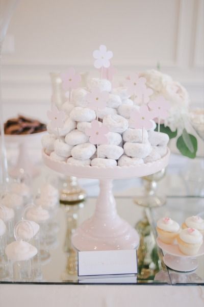 Mini powdered donuts: http://www.stylemepretty.com/canada-weddings/2014/07/01/blush-blossoms-bridal-shower/ | Photography: Heidi Lau - http://www.heidilau.ca/ Donut Dessert Table, Type Of Friends, Doughnut Tower, Bridal Shower Sweets, Sweets Photography, Bridal Shower Photography, Donut Tower, Donut Display, Powdered Donuts