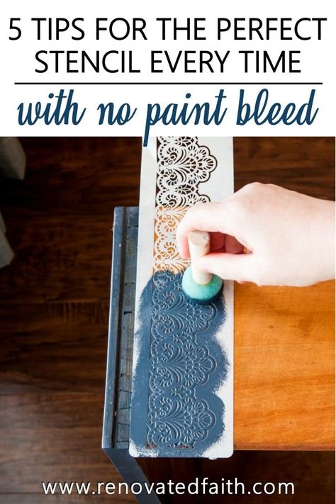 Stencil On Wood, Diy Stencil Patterns, Stencil Letters, Lace Stencil, Reclaimed Table, Upcycle Furniture, Stencils Tutorials, Laminate Furniture, Stencil Wood