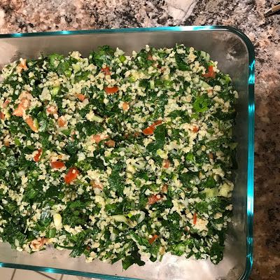 Tabbouleh - Texas de Brazil's recipe @keyingredient #healthy #tomatoes #easy #italian Texas De Brazil Recipes, Corn Syrup Substitute, Middle Eastern Salads, Paleo Cookbook, Tabbouleh Salad, Chicken Gnocchi, Copycat Restaurant Recipes, Easy Italian, Oatmeal Raisin