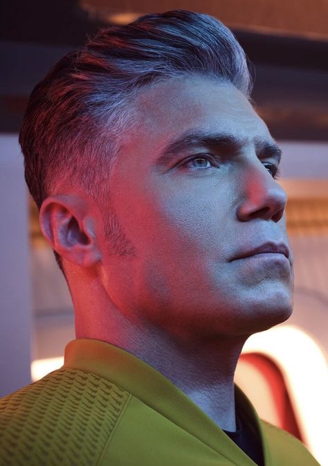 Captain Pike, Husband Hair, Christopher Pike, Fandom Star Trek, Star Trek Convention, Anson Mount, Star Trek Reboot, Strange New Worlds, Star Trek Funny