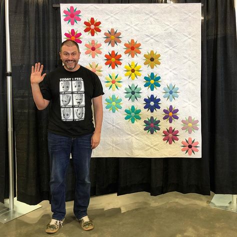 Mister Domestic on Instagram: “As I shared my quilts with folks, sharing my Flowermania Cascade Quilt was by far the most humorous because it took everyone a few moments…” Cascade Quilt, Mister Domestic, English Paper Piecing, Beautiful Quilts, Quilt Ideas, Paper Piecing, Sewing Hacks, Quilting, Graphic Tshirt