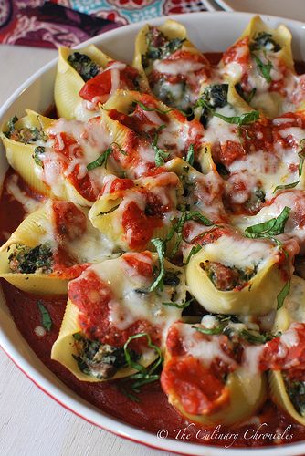 Sausage and Spinach Stuffed Shells Stuffed Shells Recipe, Tasty Pasta, Rigatoni, Stuffed Shells, Italian Dishes, Italian Sausage, Tortellini, Main Meals, Pasta Dishes