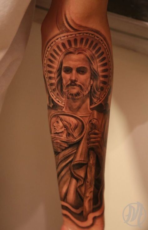 150+ Awesome San Judas Tattoos Designs With Meanings (2021) - TattoosBoyGirl Saint Jude Tattoo, St. Jude Tattoo, Religous Tattoo, Favelas Brazil, Saint Tattoo, Black Sleeve Tattoo, Saint Jude, Full Sleeve Tattoo Design, Tattoo Inspiration Men