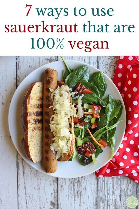 Vegan Meals With Sauerkraut, Vegetarian Recipes With Sauerkraut, Vegetarian Sauerkraut Recipes, Vegan Sauerkraut Recipes, What To Eat With Sauerkraut, Sauerkraut Uses, Veggie Dog, Gut Protocol, Vegan Kimchi