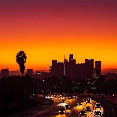 Aesthetic Love, City Of Angels, California Dreamin', Summer Dream, City Aesthetic, Pretty Places, Sky Aesthetic, Vintage Love, Beautiful Sunset