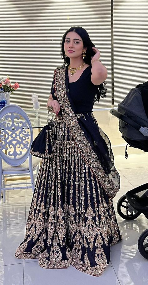 Kanwal Malik, Pakistani Lehenga, Sarah Khan, Zardozi Work, Pakistani Fancy Dresses, Silk Outfit, Simple Pakistani Dresses, Bridal Dress Design, Black Work