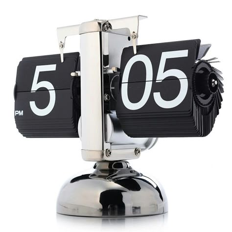 Retro Flip Clock, Quartz Desk, Prize Ideas, Flip Watch, Desktop Clock, Office Gadgets, Digital Wall Clock, Retro Gadgets, Shelf Clock