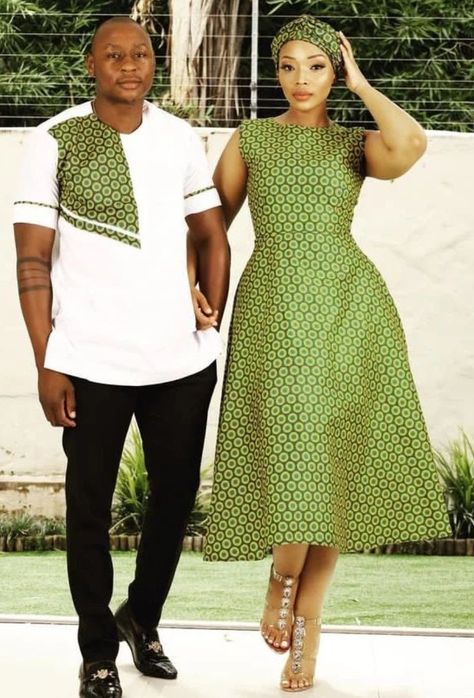 Tswana Traditional Attire For Couples, Traditional Dresses Designs African, Shweshwe Skirts, Setswana Traditional Dresses, Tswana Wedding, Tswana Traditional Wedding Dresses, Sesotho Traditional Dresses, Memorial Outfits, African Tops For Women