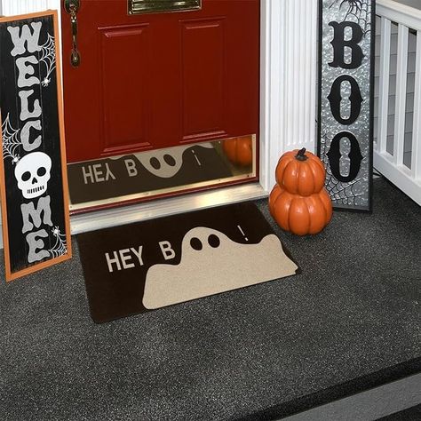 🎉Boo Halloween Decorations: Time to change your ordinary doormat to something a little extra!Our Halloween Spider Patterned Doormat is the perfect way to welcome guests and trick-or-treaters this Halloween season!Our doormat is the first thing our visitors see before stepping inside of our homes so might as well greet them in a very spooktacular way! 🎉Perfect Size: 17x30 inches weclome mats outdoor entrance is just the right size for any entryway, and perfect for any single door under a covere Halloween Decorations Door, Entryway Outdoor, Door Mat Outdoor, Spooky Halloween Decor, Black Ghost, Plaid Rug, Outdoor Entrance, Welcome Door Mat, Fall Porch Decor