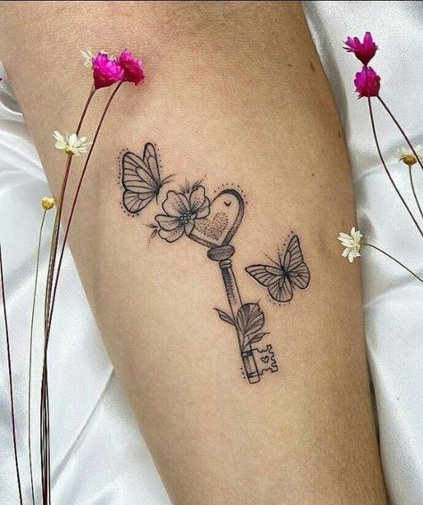 Floral Key Tattoo, Tattoos With Secret Meanings, 99 Tattoo, Key Tattoo Designs, Butterfly Tattoos On Arm, Puzzle Tattoos, Best Couple Tattoos, Wrist Tattoo Ideas, Key Tattoos