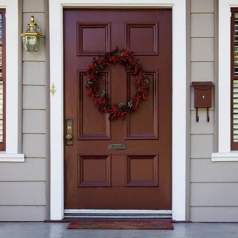 15 Stunning Front Doors — The Family Handyman Brown Front Doors, Painted Outdoor Furniture, Red Front Door, Front Door Paint Colors, Brown Doors, Black Front Doors, Door Paint Colors, Wood Front Doors, Painted Front Doors