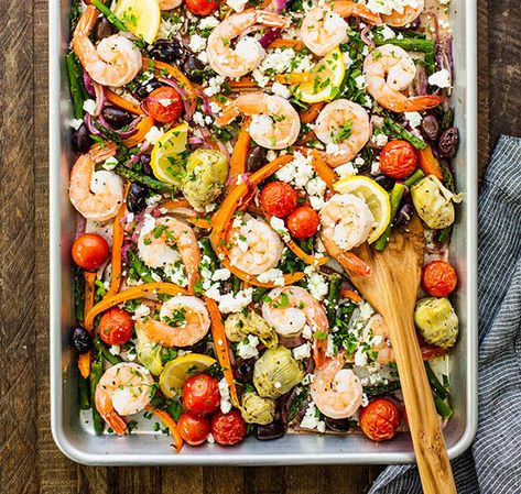 Sheet Pan Mediterranean Shrimp and Vegetables is a healthy, low carb, EASY meal that cooks in just 15 minutes! Sheet Pan Mediterranean, Mediterranean Shrimp, Sheet Pan Shrimp, Pan Shrimp, Shrimp And Vegetables, Roasted Shrimp, Low Carb Easy, Iowa Girl Eats, Sausage And Peppers