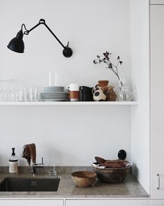 Midland - Cheetah is the New Black : Cheetah is the New Black Swedish Interiors, Organize Kitchen, Kitchens Ideas, Interior Boho, Black Wall Lamps, Design Blogs, Luminaire Mural, Scandinavian Kitchen, Wall Ceiling Lights