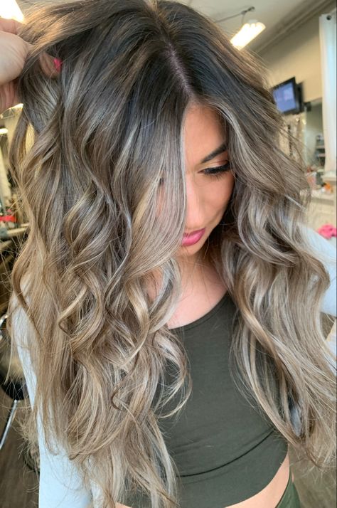 Summer Hair Balayage, Ash Blonde Hair Balayage, Medium Brunette Hair, Cortes Bob, Carmel Highlights, Grey Blending, Reverse Balayage, Summer Blonde Hair, Short Hair Model