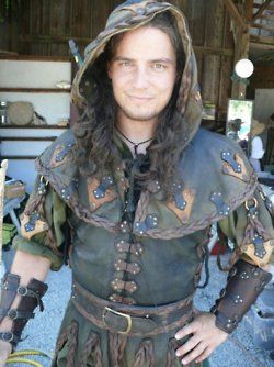 ~ Medieval Love, Cloud Atlas, Larp Costume, Leather Armor, Medieval Costume, Medieval Clothing, Fantasy Costumes, Medieval Fashion, Fantasy Inspiration