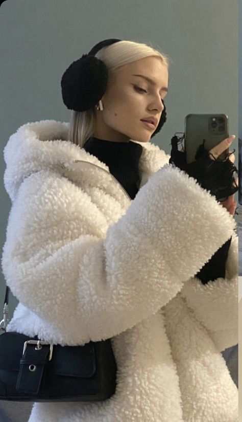 White Fluffy Jacket Outfit Winter, White Fluffy Jacket Outfit, Fur Parka Outfit, White Teddy Jacket Outfit, White Sherpa Jacket Outfit, Fur Sweater Outfit, Fluffy Sweater Outfit, Fuzzy Jacket Outfit, Fluffy Jacket Outfit