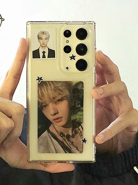 Clear Phone Case Design, Weak Hero, Kpop Phone Cases, Diy Phone Case Design, Mirror Shot, Phone Samsung, Collage Phone Case, Phone Inspiration, Pretty Phone Cases