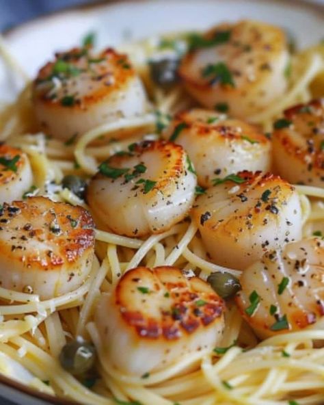 Louisiana Cajun Cooking And Recipes | Scallop Spaghetti in White Wine Sauce | Facebook Scallop Spaghetti, White Wine Reduction, Louisiana Cooking, Louisiana Cajun, Cajun Creole Recipes, Cajun Cooking, White Wine Sauce, Creole Recipes, Scallops Seared