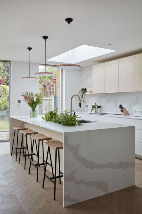 Kingston Kitchen 5 Modern Laundry, London Kitchen, Modern Kitchen Interiors, Living Kitchen, Kitchen Design Plans, White Kitchen Design, Scandinavian Kitchen, White Modern Kitchen, Kitchen Extension