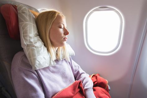 How To Fall Asleep On A Flight — And Stay Asleep — According To Experts Best Neck Pillow, Sleeping On A Plane, Red Eye Flight, Food For Sleep, Flight Outfit, Swollen Ankles, Swollen Legs, Leg Cramps, Natural Sleep Aids