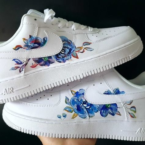 Never Worn, Stored In A New Shoe Paper Box (Not Nike), Size Women 11/Eu43. Beautiful Af1 Floral Shoes! Make Me An Offer If You Like It But Not That Much Space! Free Shipping Via Usps. Floral Nikes, Custom Shoes Diy, Nike Shoes Air Force, Basket Style, Nike Shoes Girls, Nike Fashion Shoes, Preppy Shoes, Custom Nike Shoes, Personalized Shoes