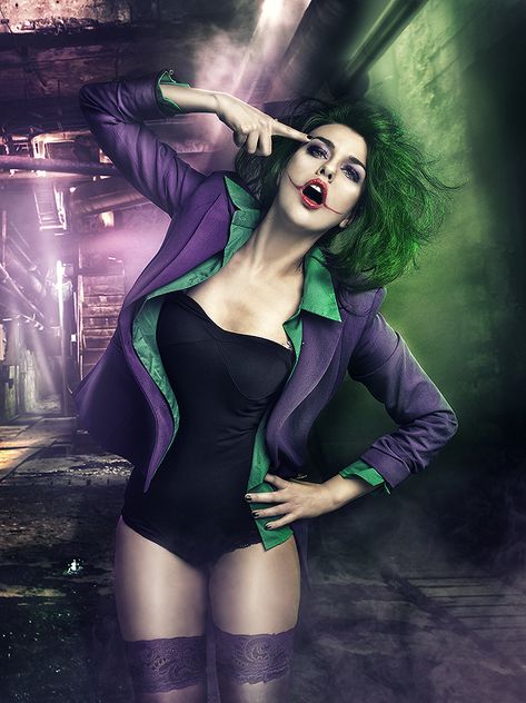 Live Fast | Rebeca Saray Female Joker Costume, Joker Halloween Makeup, Joker Halloween Costume, Female Joker, Joker Halloween, Joker Costume, Joker Cosplay, Halloween Costumes Makeup, Halloween Inspiration